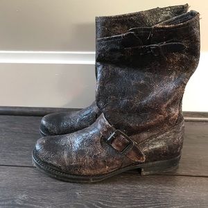 EUC FRYE VERONICA DISTRESSED BROWN BRONZE BOOT 8.5